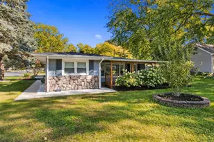 651 Westgate Dr, Aurora, IL 60506 - Photo 1