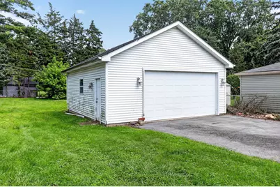 123 S Ellyn Avenue, Glen Ellyn, IL 60137 - Photo 4
