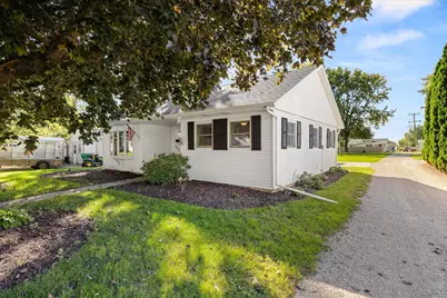 505 2nd Street, Mendota, IL 61342 - Photo 2