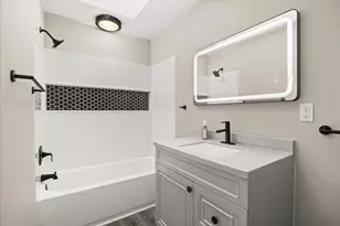 505 2nd St, Mendota, IL 61342 - Photo 24