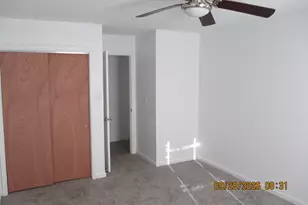 10 Lilac Dr, Centralia, IL 62801 - Photo 10