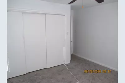 10 Lilac Drive, Centralia, IL 62801 - Photo 14