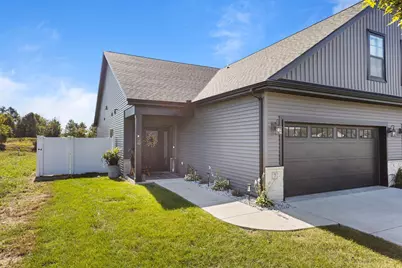 7 Prairie Trail, Monticello, IL 61856 - Photo 2