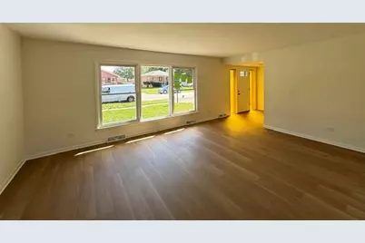 15736 Drexel Avenue, Dolton, IL 60419 - Photo 2