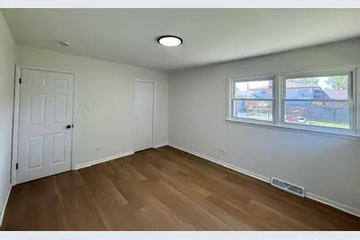 15736 Drexel Avenue, Dolton, IL 60419 - Photo 10