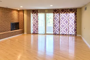 9010 Keeler Ave, Skokie, IL 60076 - Photo 12