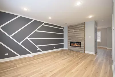 9605 S Greenwood Avenue, Chicago, IL 60628 - Photo 4