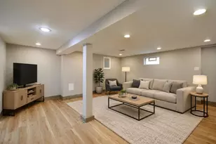 9605 S Greenwood Ave, Chicago, IL 60628 - Photo 20