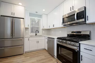 9605 S Greenwood Avenue, Chicago, IL 60628 - Photo 10