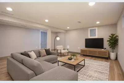 9605 S Greenwood Avenue, Chicago, IL 60628 - Photo 18