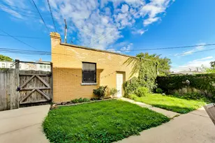 4112 W George St, Chicago, IL 60641 - Photo 18