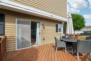 1S731 Sheffield Ln, Warrenville, IL 60555 - Photo 28
