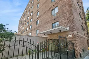 607 W Wrightwood Ave, Chicago, IL 60614 - Photo 1