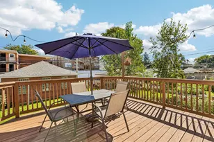 4731 N Kilbourn Ave, Chicago, IL 60630 - Photo 32
