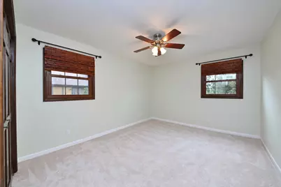 229 N Whispering Hills Drive, Naperville, IL 60540 - Photo 16