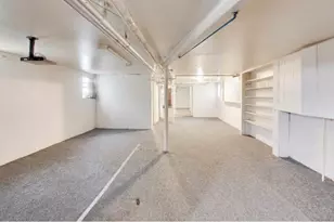 8432 S Honore St, Chicago, IL 60620 - Photo 16