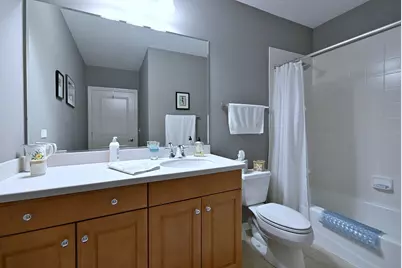 850 Village Center Drive #307, Burr Ridge, IL 60527 - Photo 18