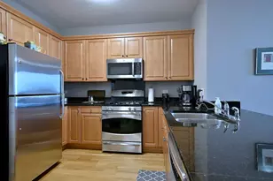 850 Village Center Dr, Burr Ridge, IL 60527 - Photo 20