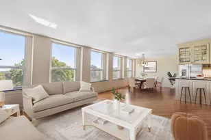2626 N Lakeview Ave, Chicago, IL 60614 - Photo 4