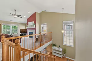 2410 Georgetown Cir, Aurora, IL 60503 - Photo 2