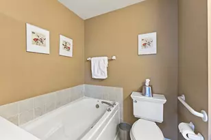 2410 Georgetown Cir, Aurora, IL 60503 - Photo 16