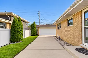 1507 Oakton St, Park Ridge, IL 60068 - Photo 42