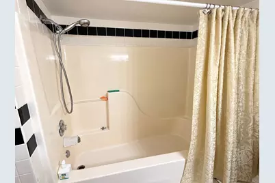 9211 S Roberts Road #1B, Hickory Hills, IL 60457 - Photo 14