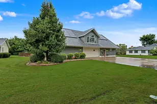 217 Harward St, Pontiac, IL 61764 - Photo 46