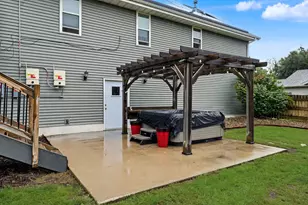 217 Harward St, Pontiac, IL 61764 - Photo 40