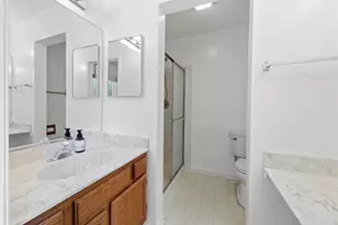 1153 Dovercliff Way, Crystal Lake, IL 60014 - Photo 20