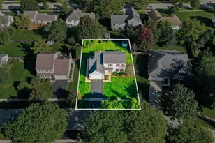 1153 Dovercliff Way, Crystal Lake, IL 60014 - Photo 36