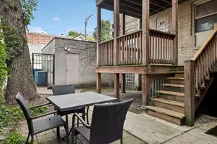 2314 W Byron St, Chicago, IL 60618 - Photo 12