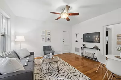 2314 W Byron Street #1, Chicago, IL 60618 - Photo 2