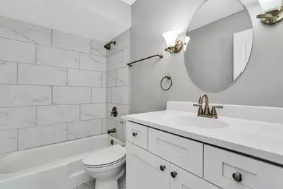 909 Plainfield Road #10, Darien, IL 60561 - Photo 4