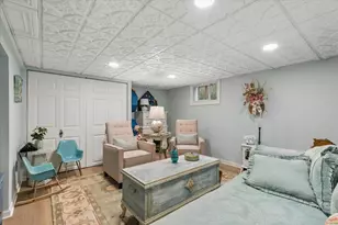 735 Hawthorne Ln, Geneva, IL 60134 - Photo 30