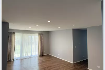 1312 Coventry Circle #1312, Vernon Hills, IL 60061 - Photo 4