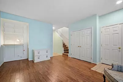 152 Dawson Drive #19, Elgin, IL 60120 - Photo 4