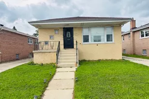 380 Bensley Ave, Calumet City, IL 60409 - Photo 1