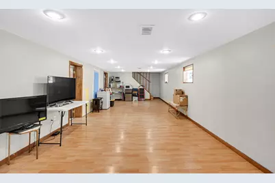 380 Bensley Avenue, Calumet City, IL 60409 - Photo 8