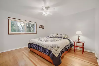 829 N Howard Avenue, Elmhurst, IL 60126 - Photo 8