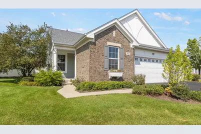 900 Scottsdale Drive, Hampshire, IL 60140 - Photo 2