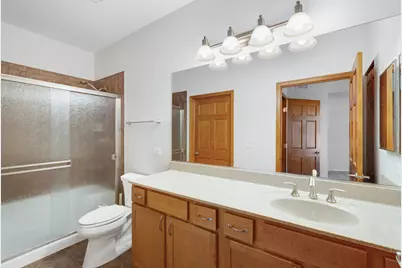 900 Scottsdale Drive, Hampshire, IL 60140 - Photo 10