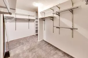 4170 N Marine Dr, Chicago, IL 60613 - Photo 38