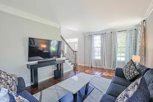 7 Tournament Dr S, Hawthorn Woods, IL 60047 - Photo 8