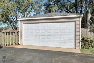 8600 169th St, Orland Park, IL 60462 - Photo 16