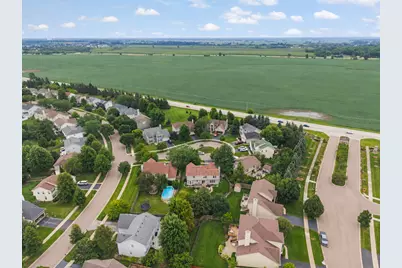 253 Carlton Mews Court, Sugar Grove, IL 60554 - Photo 32