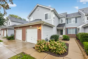 170 Sierra Pass Dr, Schaumburg, IL 60194 - Photo 1