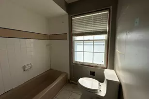 1225 Edward Rd, Naperville, IL 60540 - Photo 24