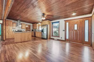 35630 Linden Ln, Custer Park, IL 60481 - Photo 6