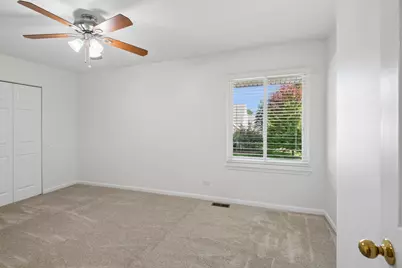 290 Rock Hall Court, Grayslake, IL 60030 - Photo 20